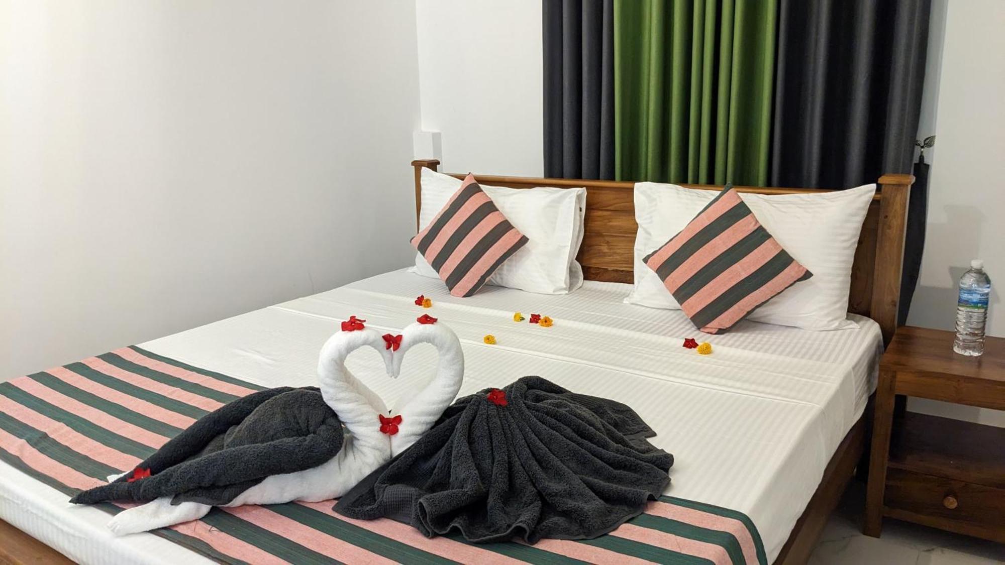 Star Beach Villa Tangalle Exterior foto
